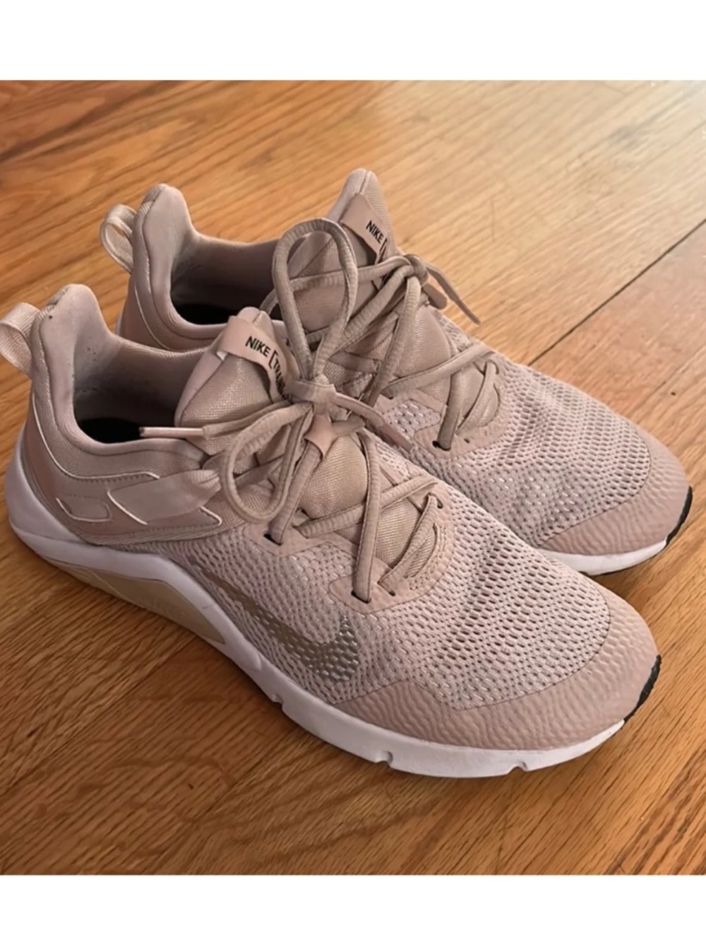 Nike training sneakers dusty rose light pink with arch and ankle support -size 8